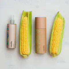 Kosmetyki z propanediol, inspirowane naturą kukurydzy, w tym płyn micelarny.