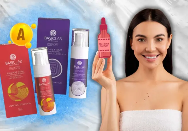 Uśmiechnięta kobieta prezentuje kosmetyki z retinolem. W zestawie serum z retinolem, witaminą C i karnozyną.